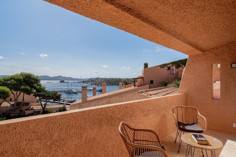 Hotel Cala Lunga La Maddalena  Exterior photo