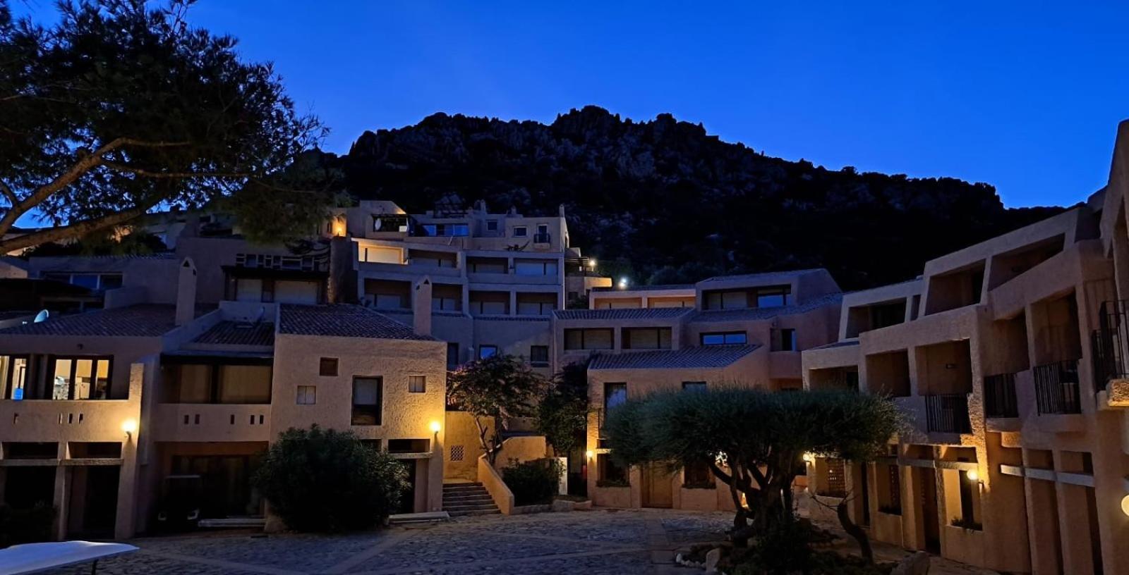 Hotel Cala Lunga La Maddalena  Exterior photo
