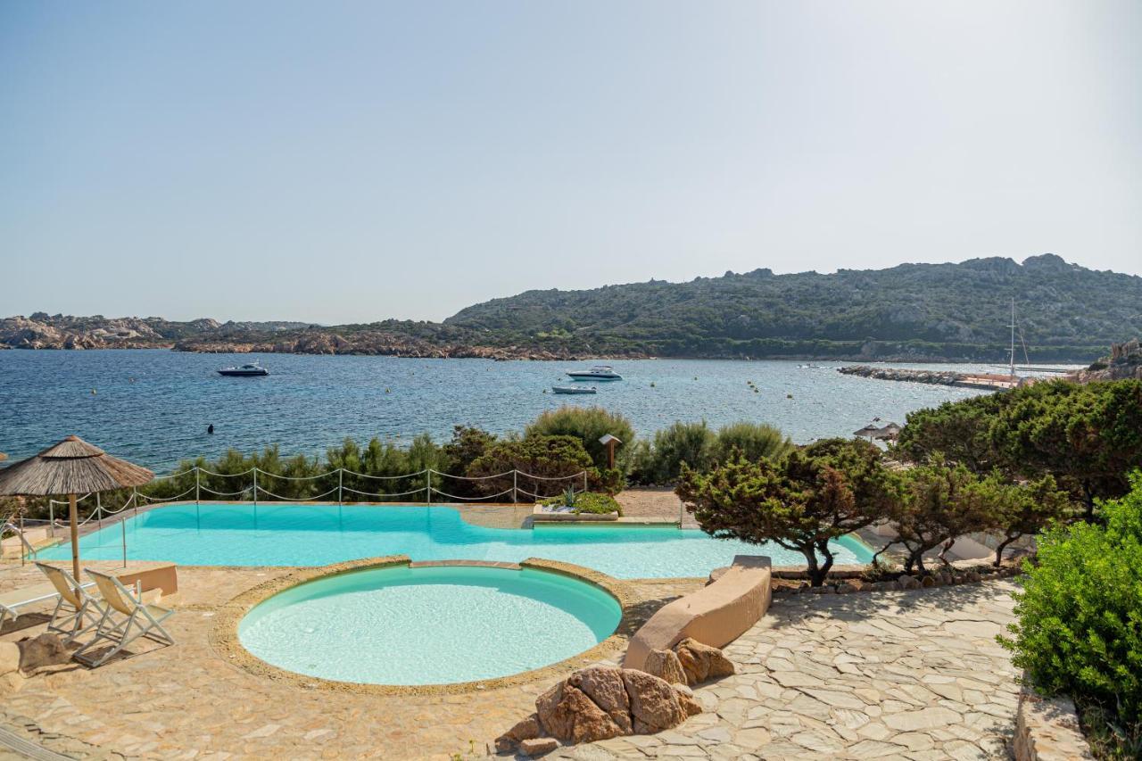 Hotel Cala Lunga La Maddalena  Exterior photo